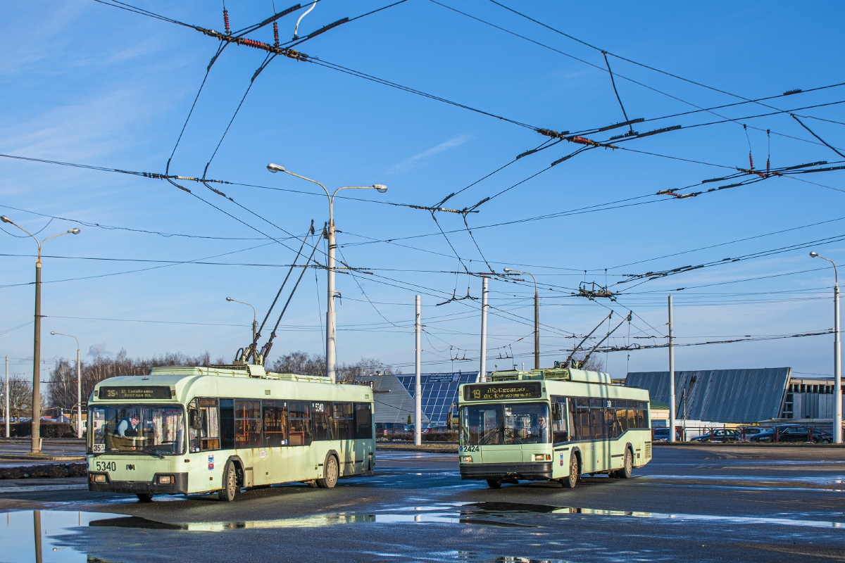 Минск, БКМ 221 № 2424; Минск, БКМ 32102 № 5340