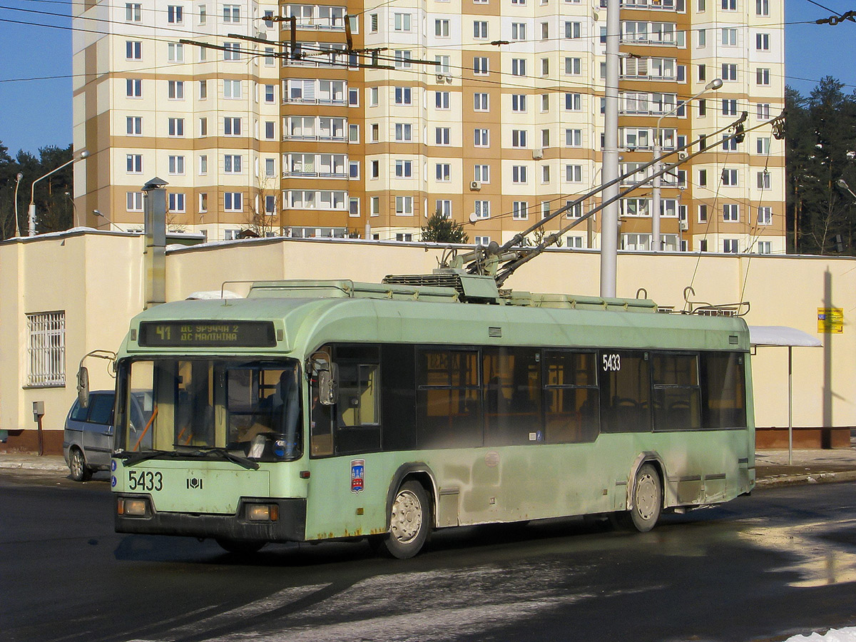 明斯克, BKM 32102 # 5433
