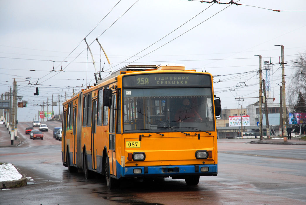 Žytomyr, Škoda 15Tr13/6M č. 087
