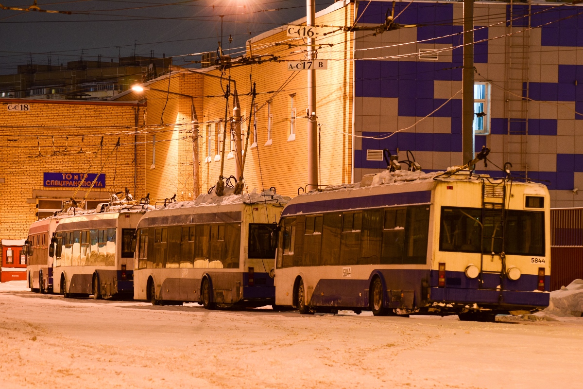 Химки, БКМ 321 № 0048