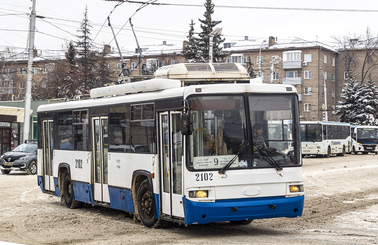 Ufa, BTZ-52767A č. 2102