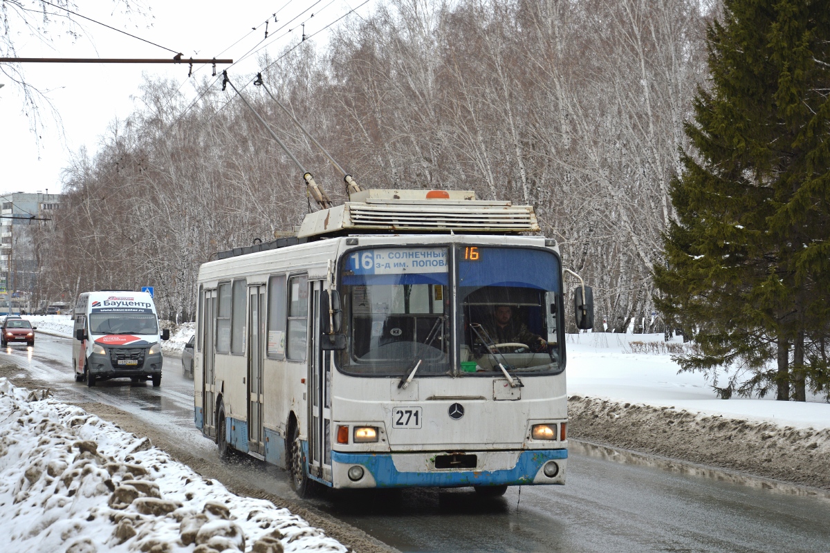 Омск, ЛиАЗ-5280 (ВЗТМ) № 271