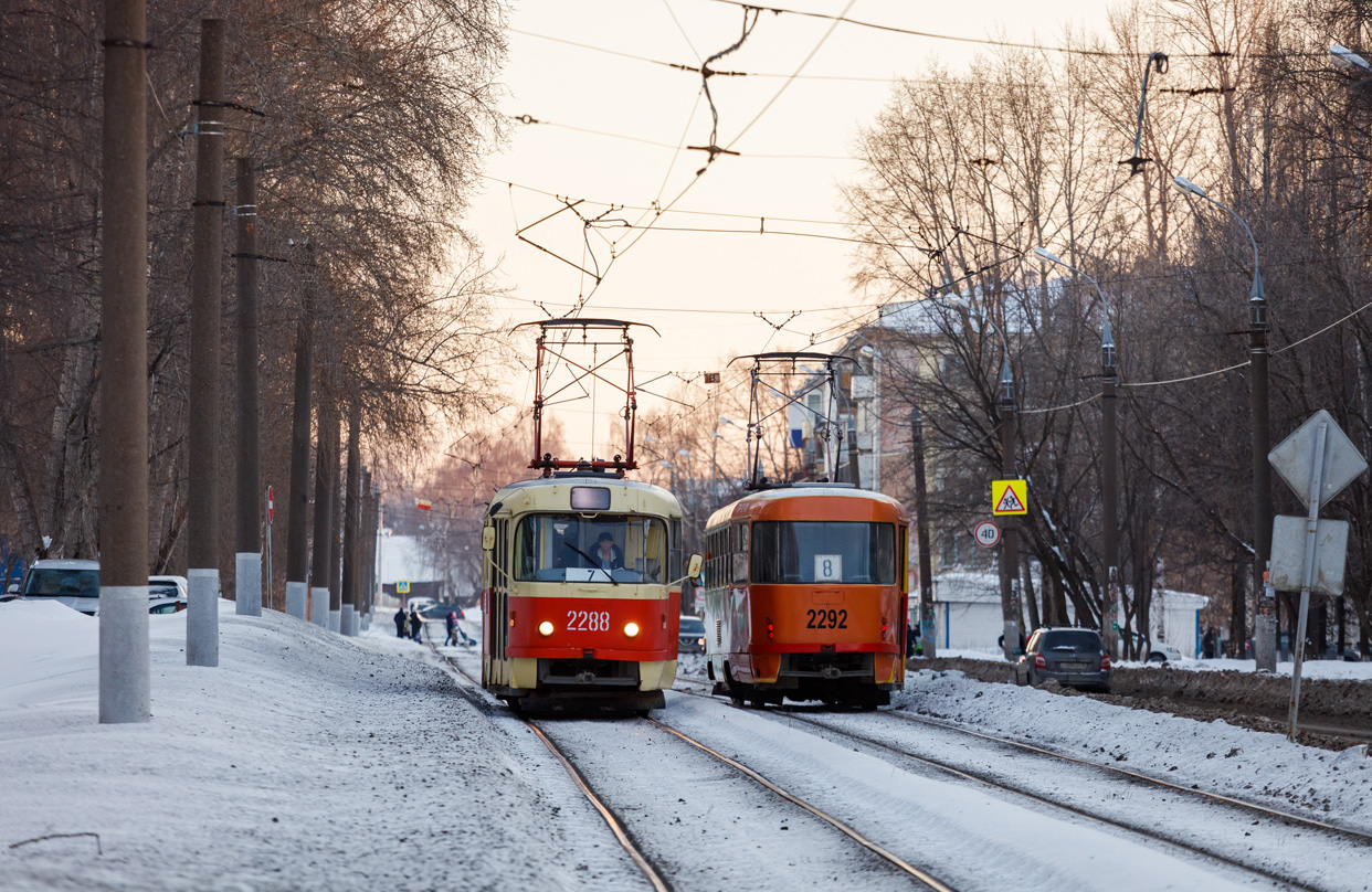 Ижевск, Tatra T3SU № 2288; Ижевск, Tatra T3K № 2292