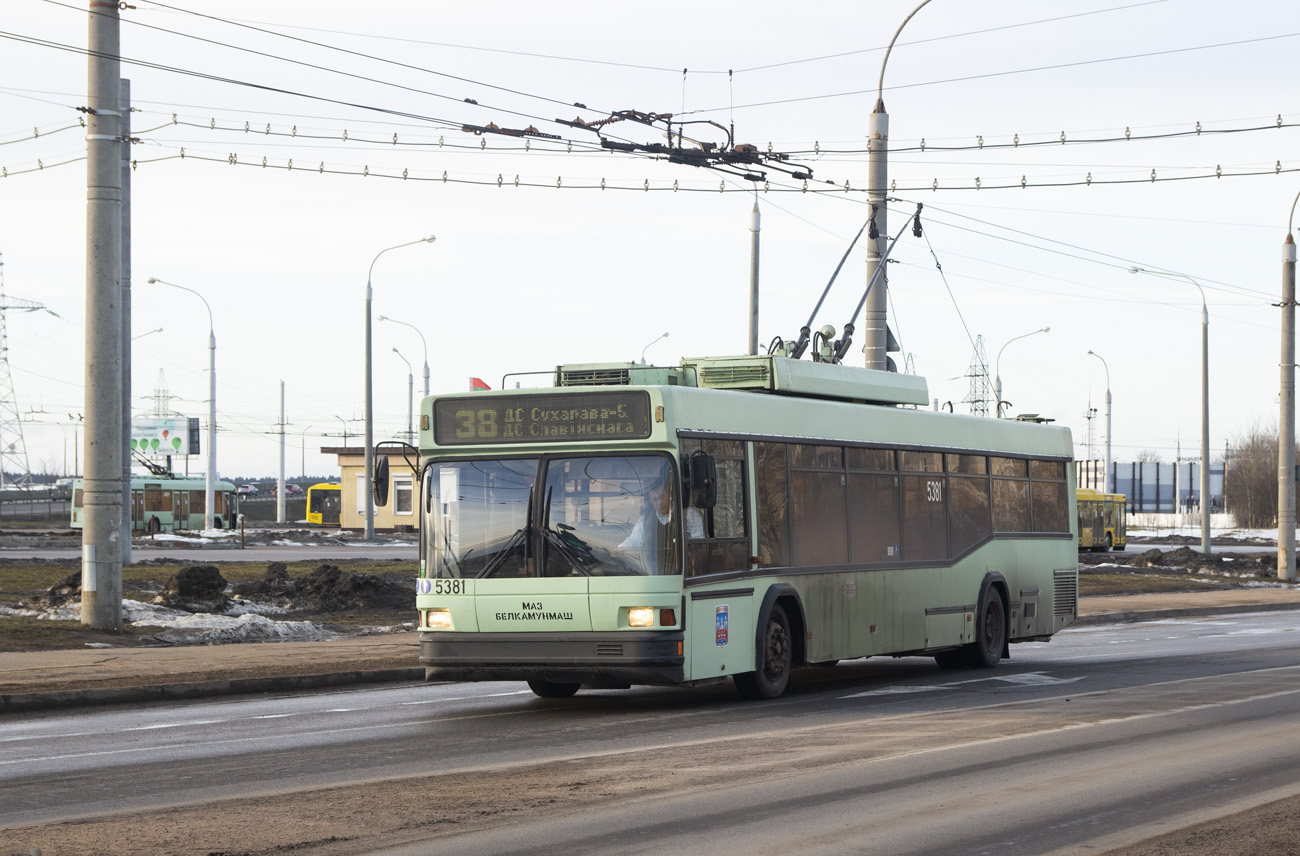 Минск, БКМ 221 № 5381