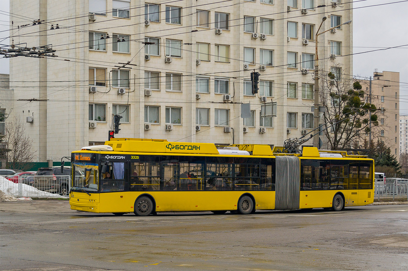 Киев, Богдан Т90117 № 3325