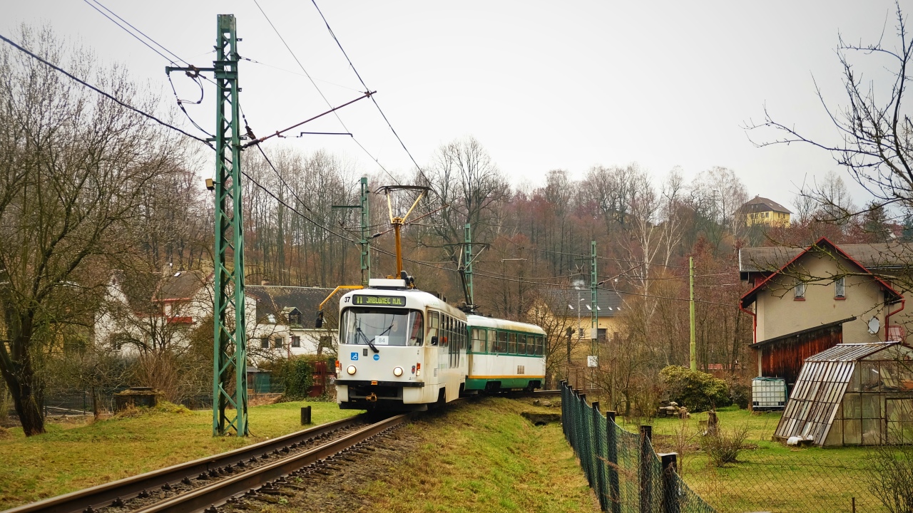 Либерец ― Яблонец-над-Нисой, Tatra T3R.PLF № 37