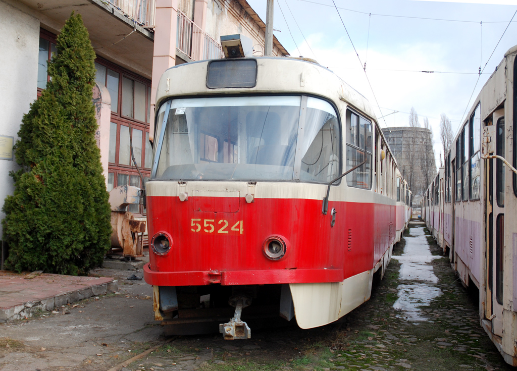 Киев, Tatra T3SU № 5524
