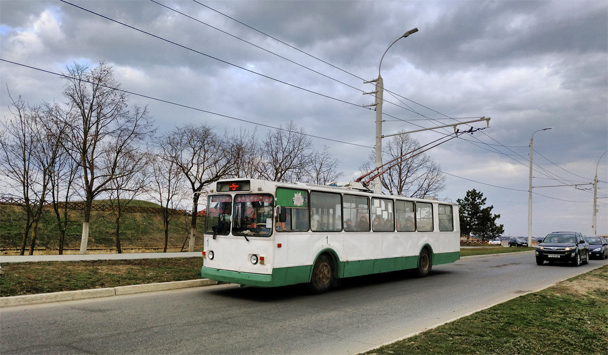 Бендеры, ЗиУ-682Г [Г00] № 1