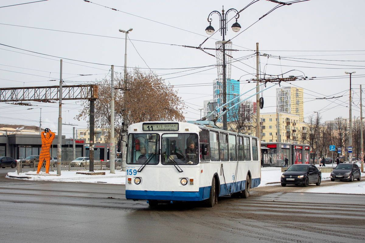 叶卡捷琳堡, ZiU-682G [G00] # 159