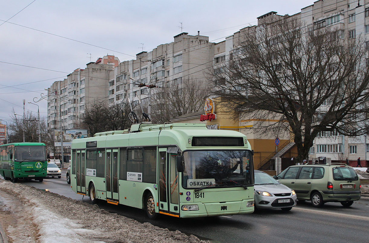 Гомель, БКМ 32102 № 1841