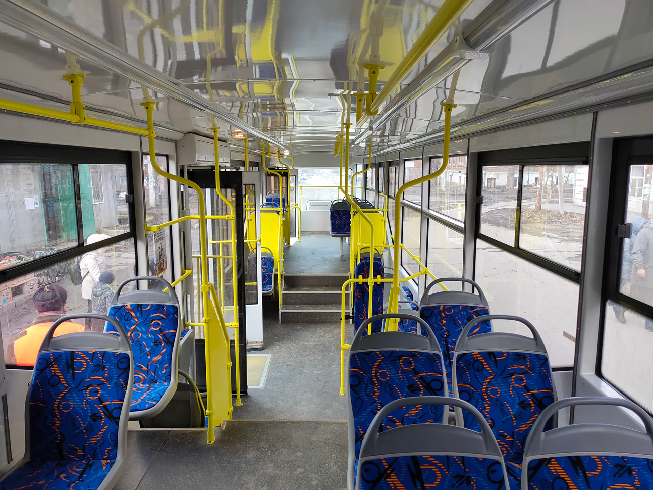 Новочеркасск, 71-407-01 № 306