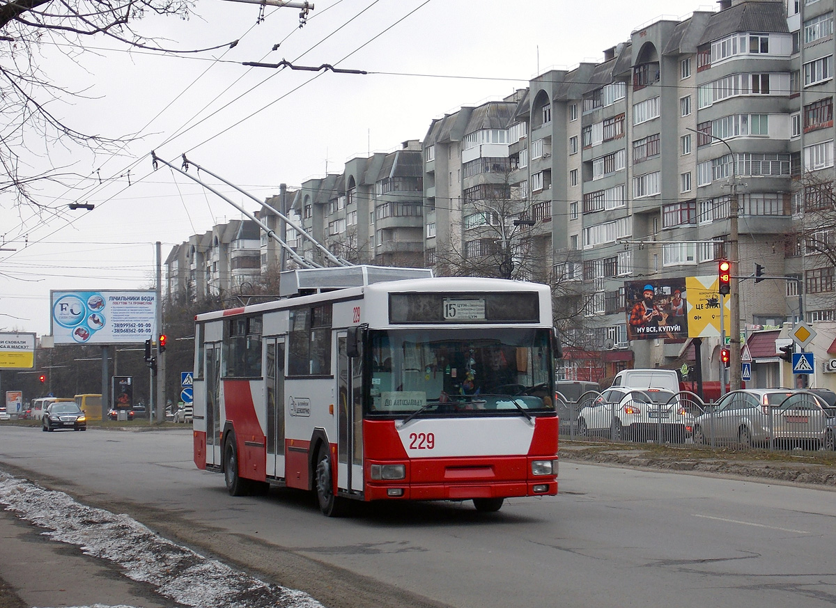Луцк, MPK/Jelcz 120MT № 229
