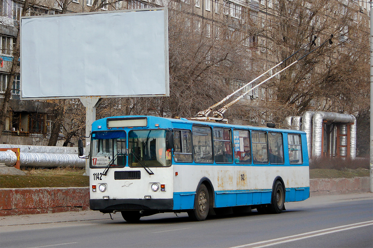 Днепр, ЗиУ-682Г-016 (018) № 1142