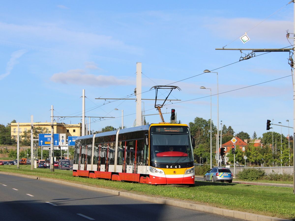 Прага, Škoda 15T7 ForCity Alfa Praha № 9443