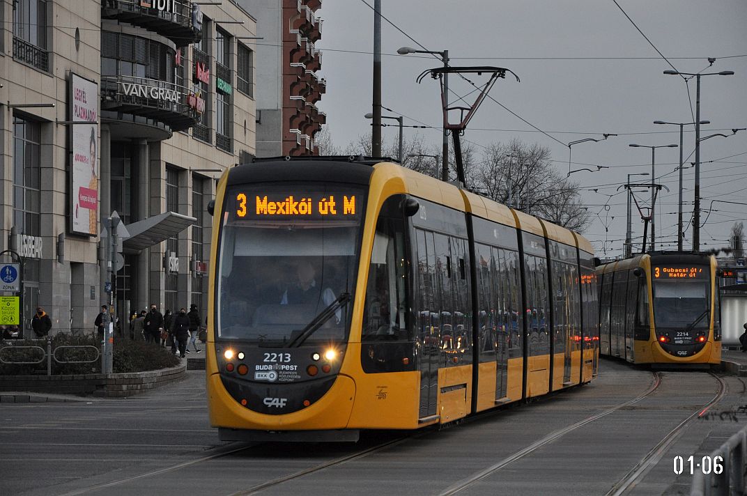 Будапешт, CAF Urbos 3 № 2213