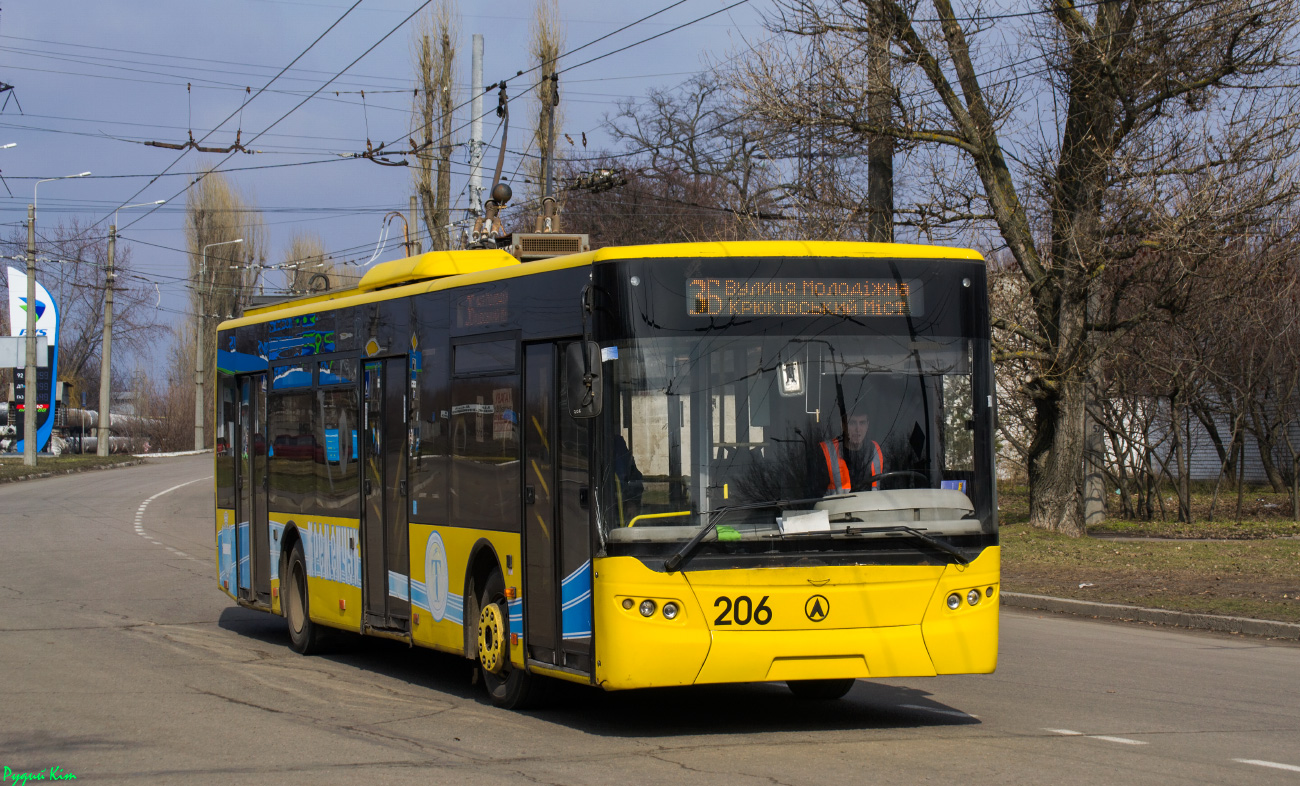 Кременчуг, ЛАЗ E183D1 № 206