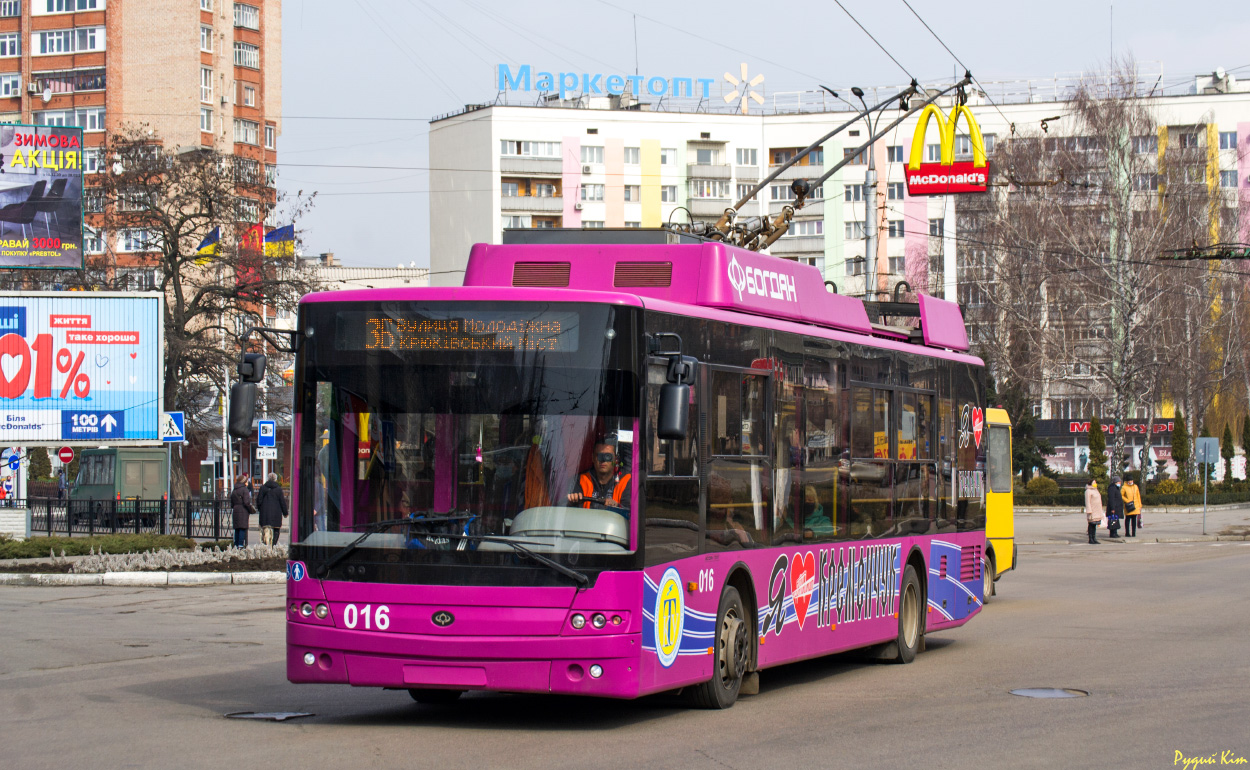 Kremencsug, Bogdan T70117 — 016