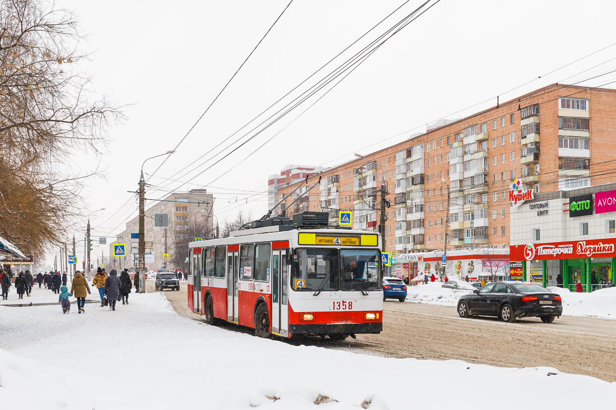 Ижевск, ВМЗ-5298-22 № 1358