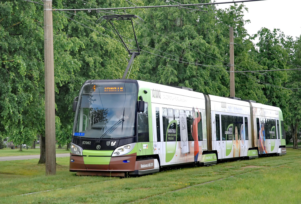 Рига, Škoda 15T ForCity Alfa Riga № 57082