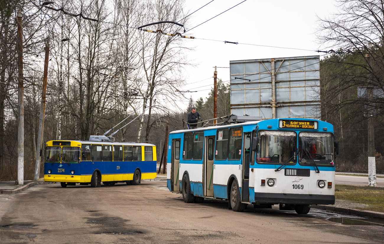 Žytomyr, ZiU-682G-016 (018) # 1069; Žytomyr, ZiU-682V [V00] # 2274