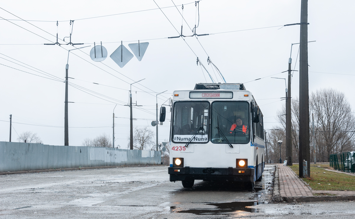 Kijów, YMZ T2 Nr 4235