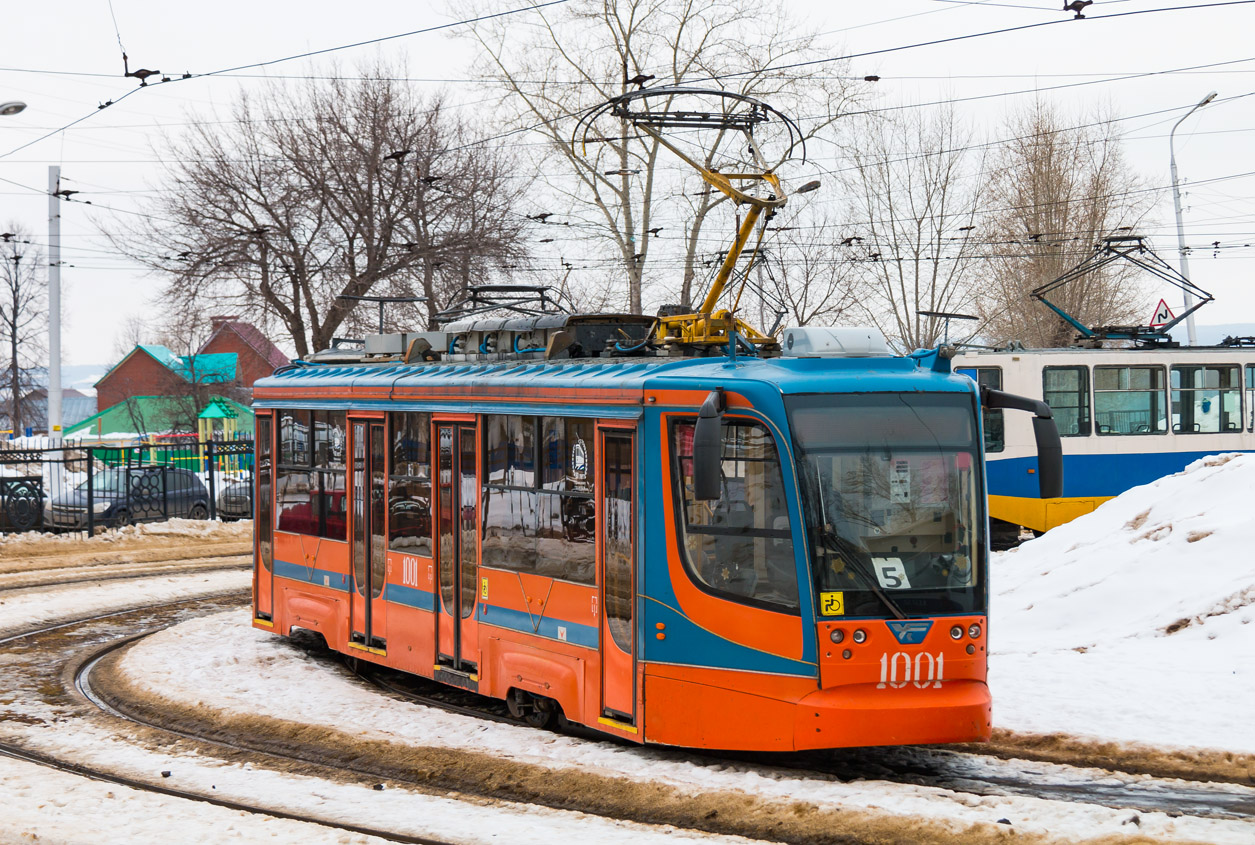 Уфа, 71-623-02 № 1001