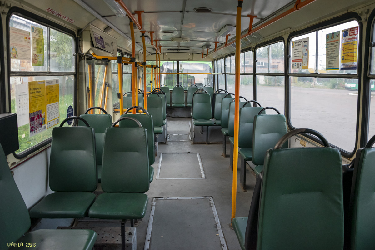 Житомир, Škoda 14Tr02 № 098