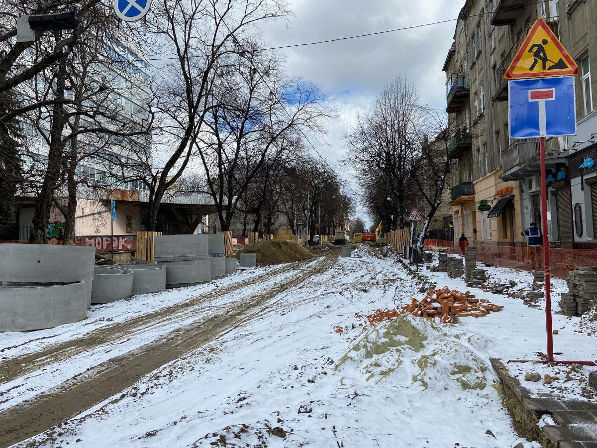 Léopol — Track reconstructions: Stepana Bandery str. [28.09.2020 -18.12.2021]