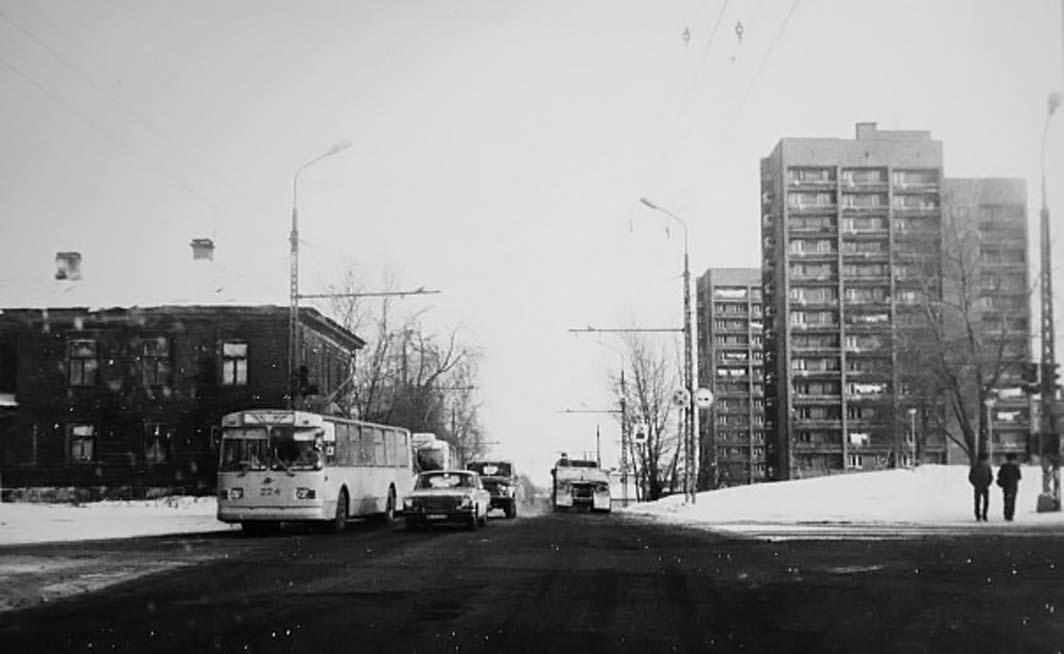 Petrosawodsk, ZiU-682V [V00] Nr. 224; Petrosawodsk — Old photos