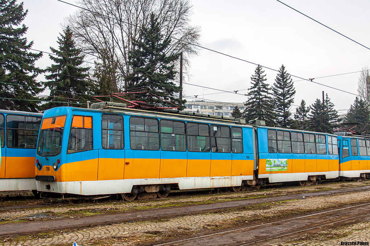 Szófia, T6M-700 F — 706