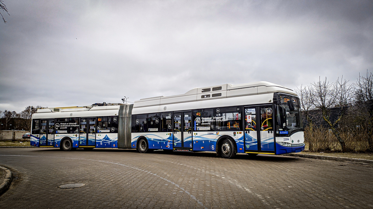 Riga, Solaris Trollino III 18,75 H2 — 22094