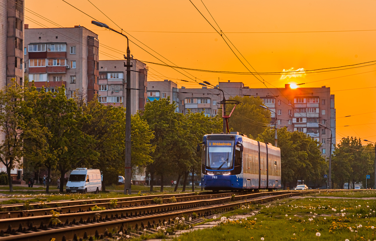 Киев, PESA 71-414К (Fokstrot) № 782; Киев — Трамвайные линии: Скоростной трамвай Киев, PESA 71-414К (Fokstrot) № 782; Киев — Трамвайные линии: Скоростной трамвай