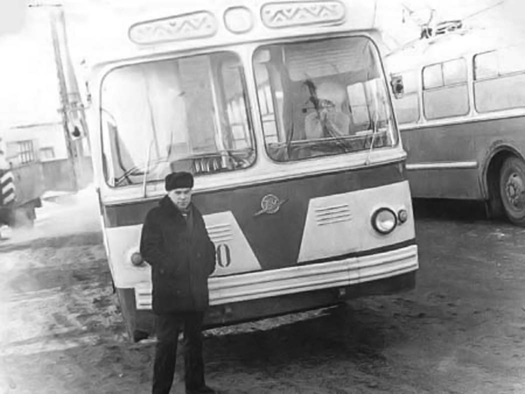 Петрозаводск, ЗиУ-5Д № 80; Петрозаводск — Исторические фотографии; Петрозаводск — Работники электротранспорта