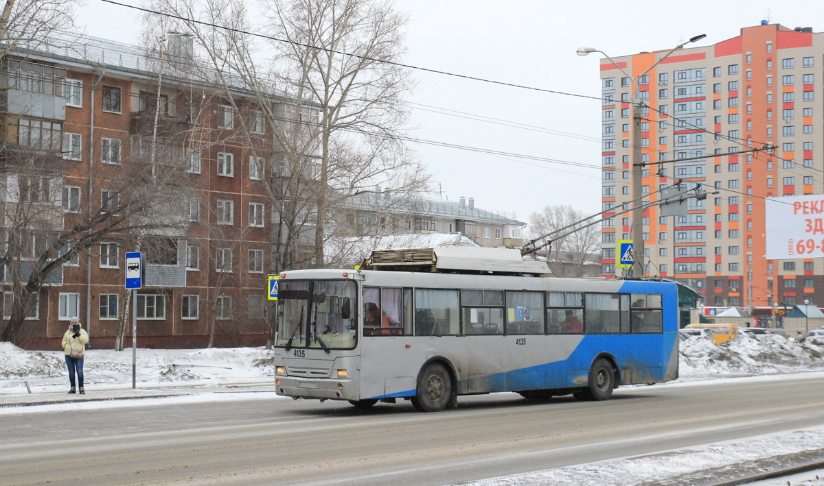Барнаул, СТ-6217М № 4135
