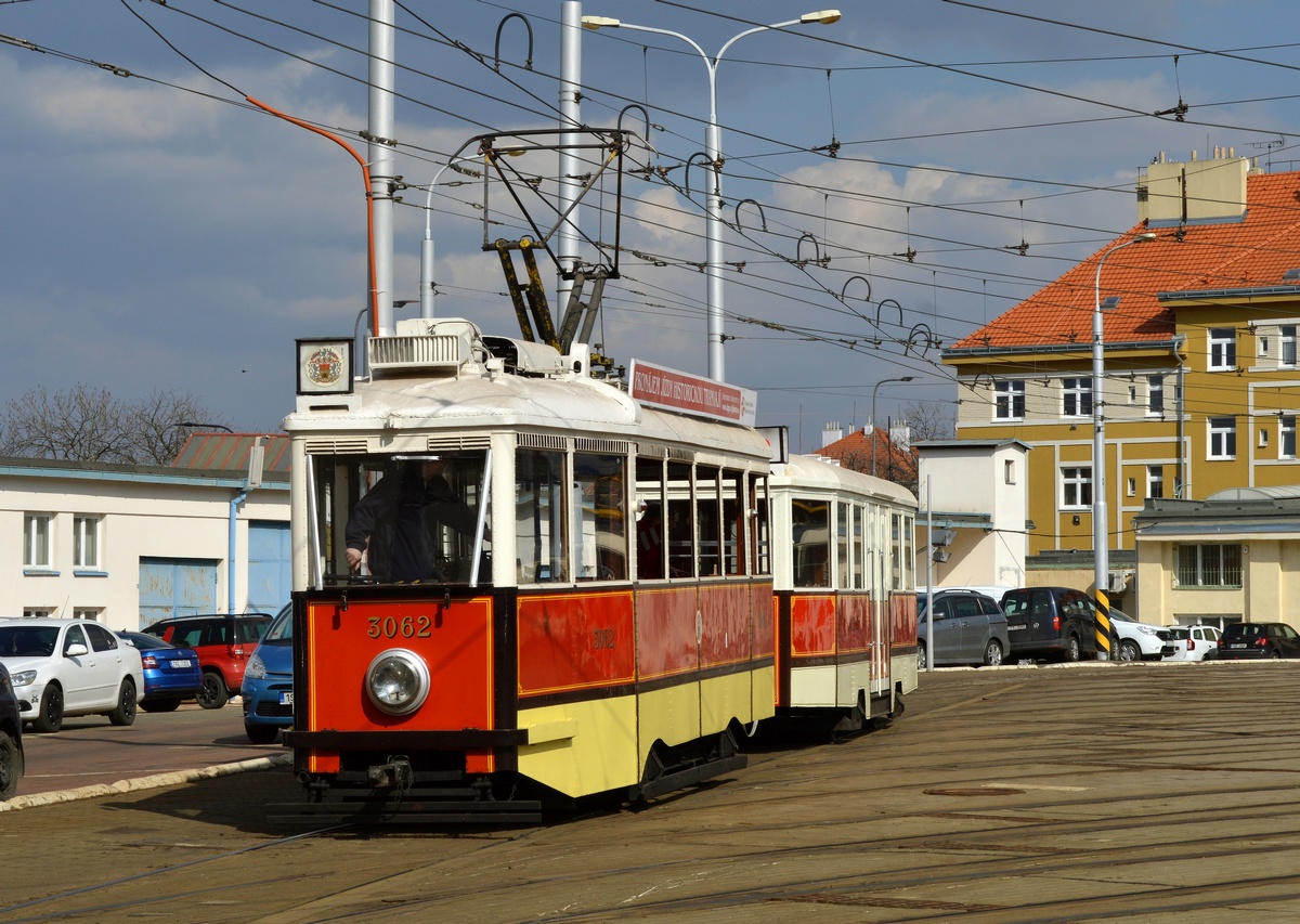 Прага, Ringhoffer/Tatra JSM № 3062
