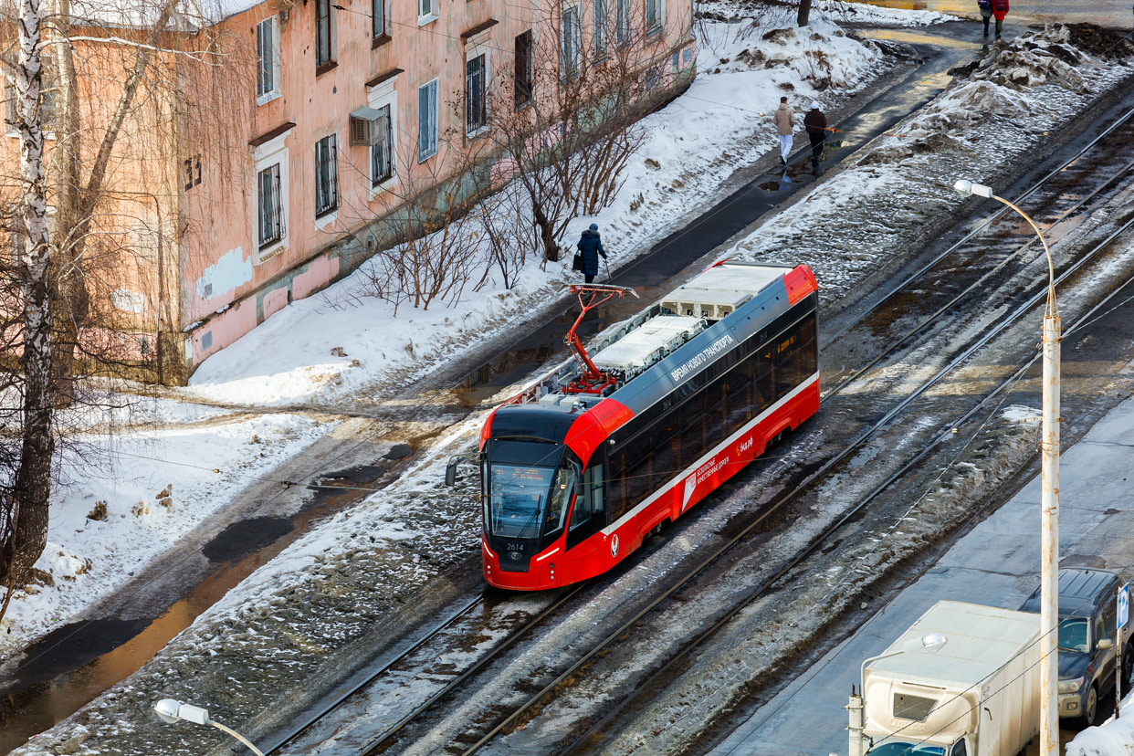 Ижевск, 71-911ЕМ «Львёнок» № 2614
