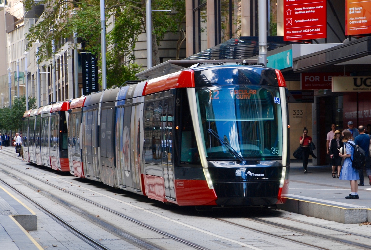 Сидней, Alstom Citadis 305 № 035