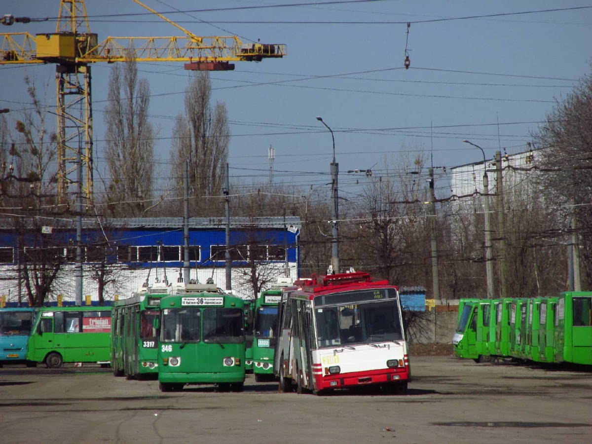 Charków, Škoda 15Tr13/6M Nr 3101; Charków, ZiU-682G [G00] Nr 346