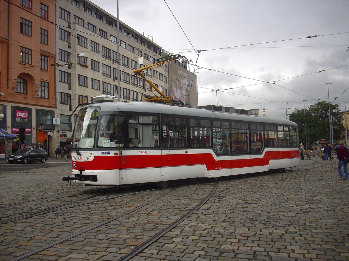 Брно, Vario LFR.E № 1596