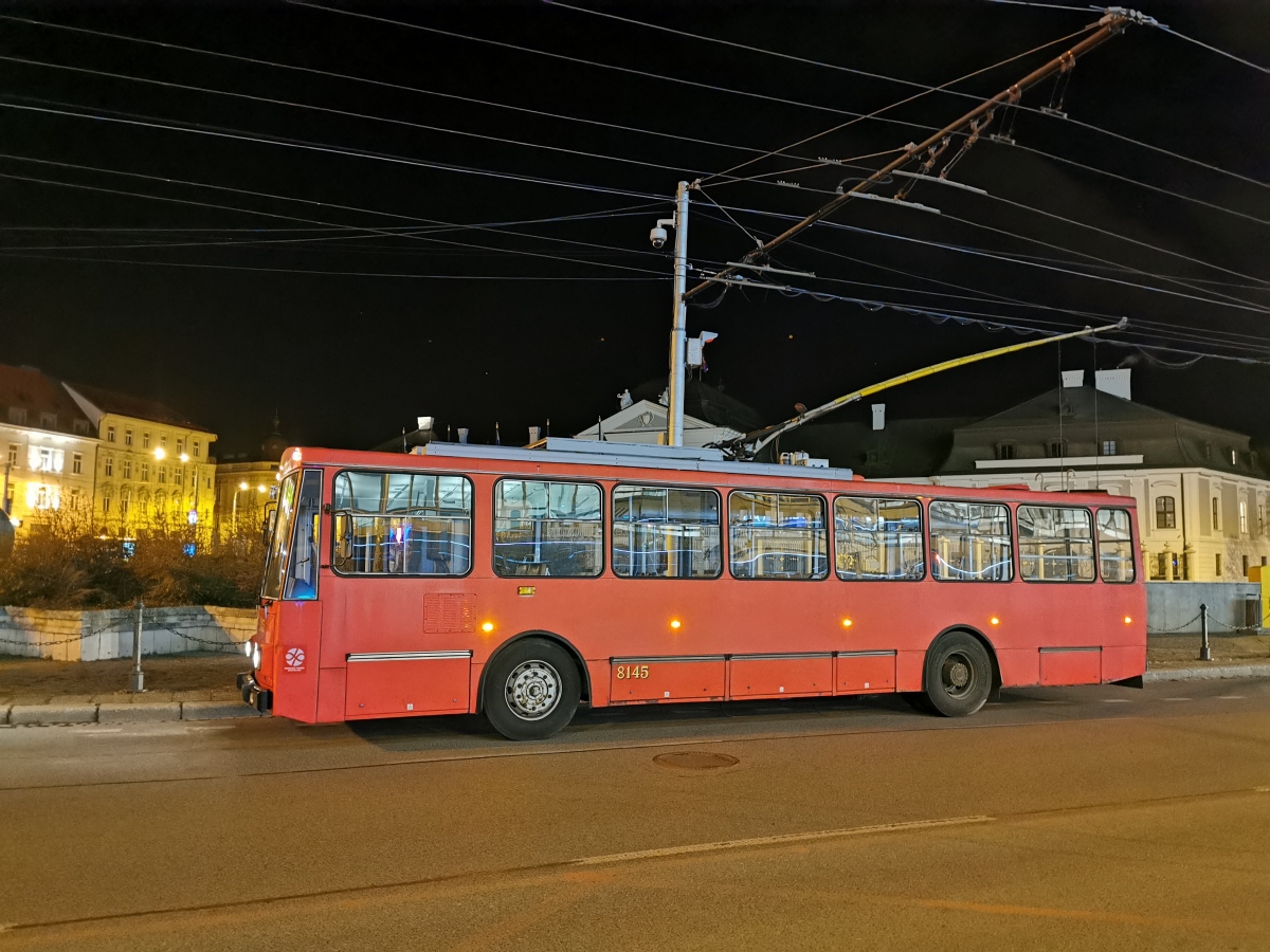 Братислава, Škoda 14Tr10/6 № 8145