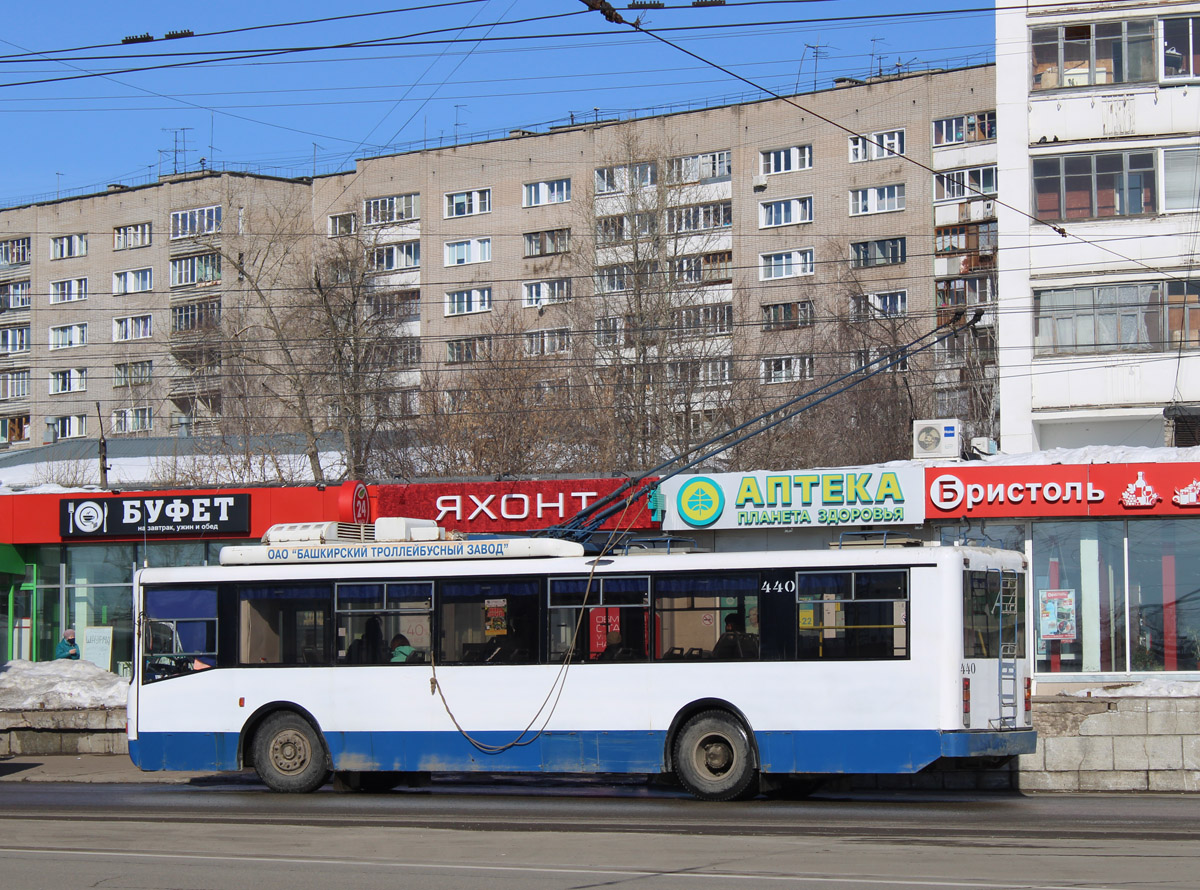 Киров, БТЗ-52764Р № 440