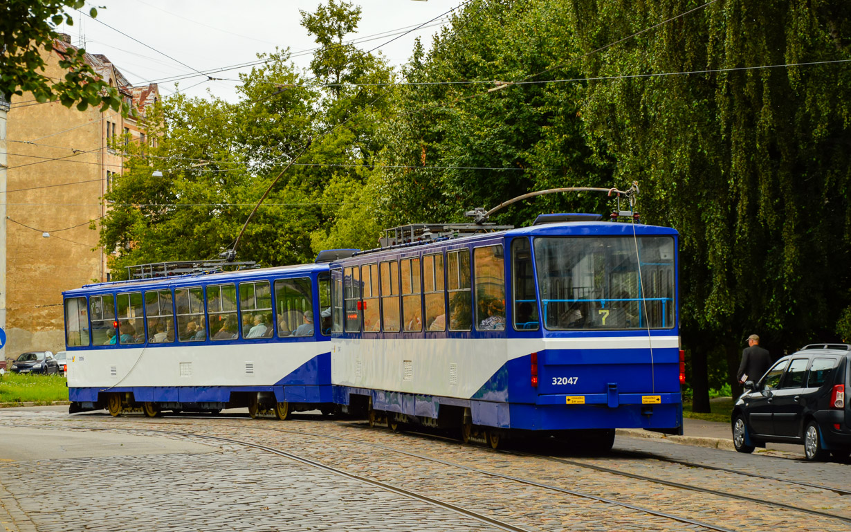 Рига, Tatra T6B5SU № 32047