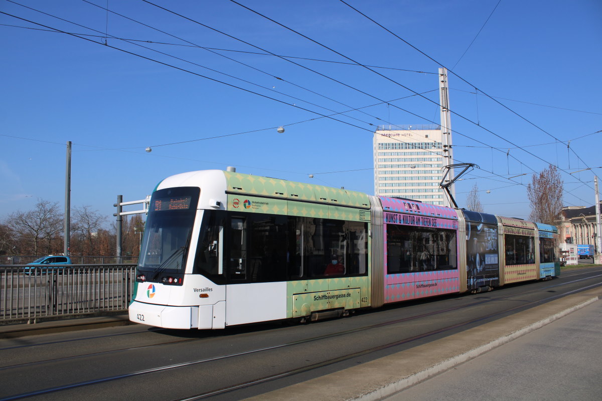 Potsdam, Stadler Variobahn — 422