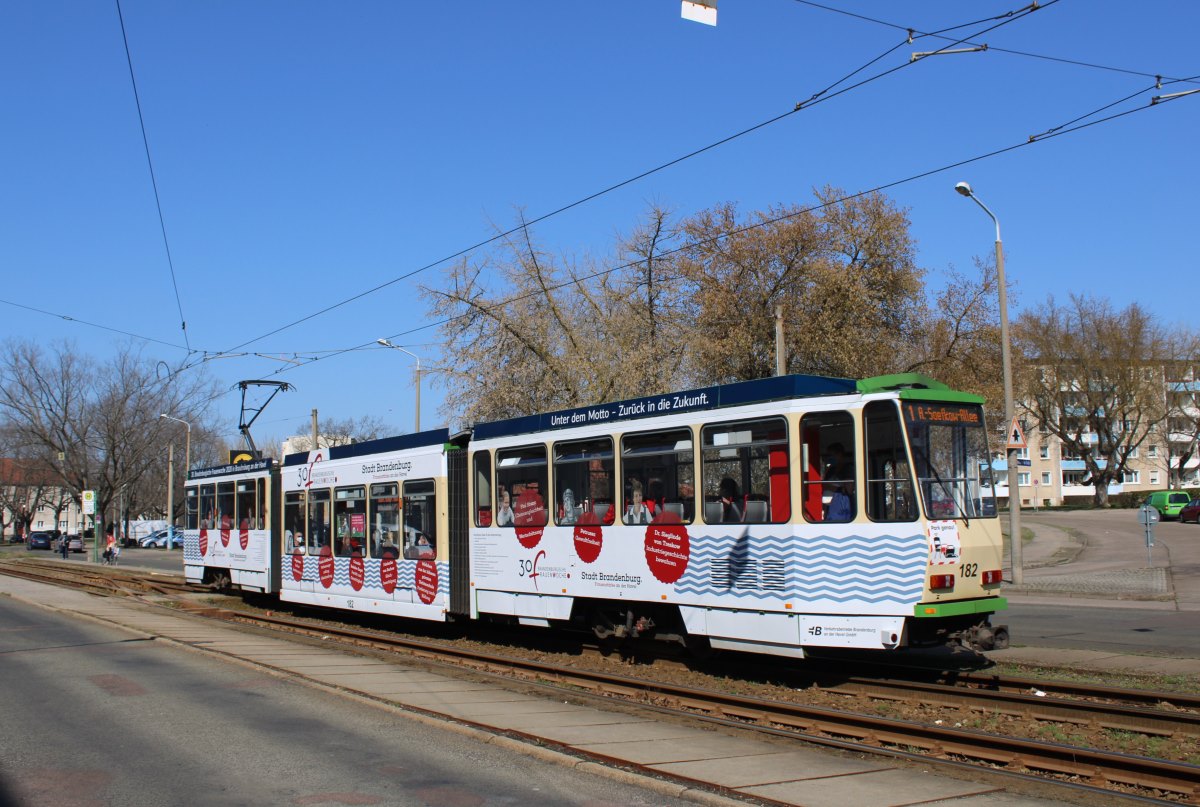 Brandenburg an der Havel, Tatra KTNF6-B № 182