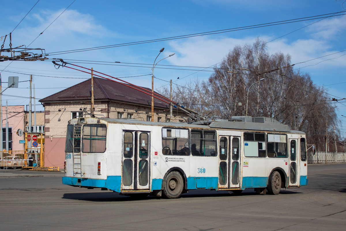 Yekaterinburg, BTZ-5276-01 č. 380
