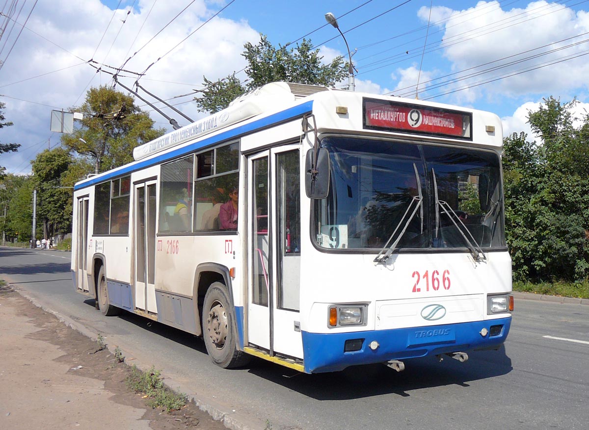 Ижевск, БТЗ-52761Р № 2166