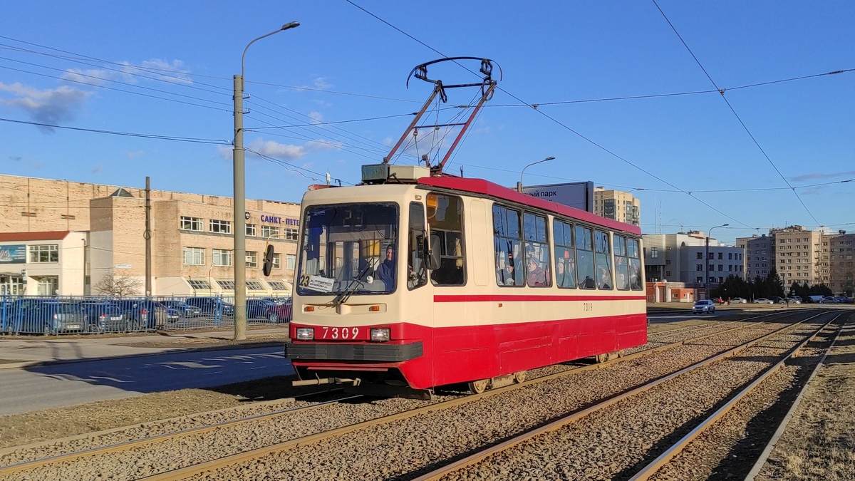 Sankt Petersburg, 71-134A (LM-99AV) Nr. 7309