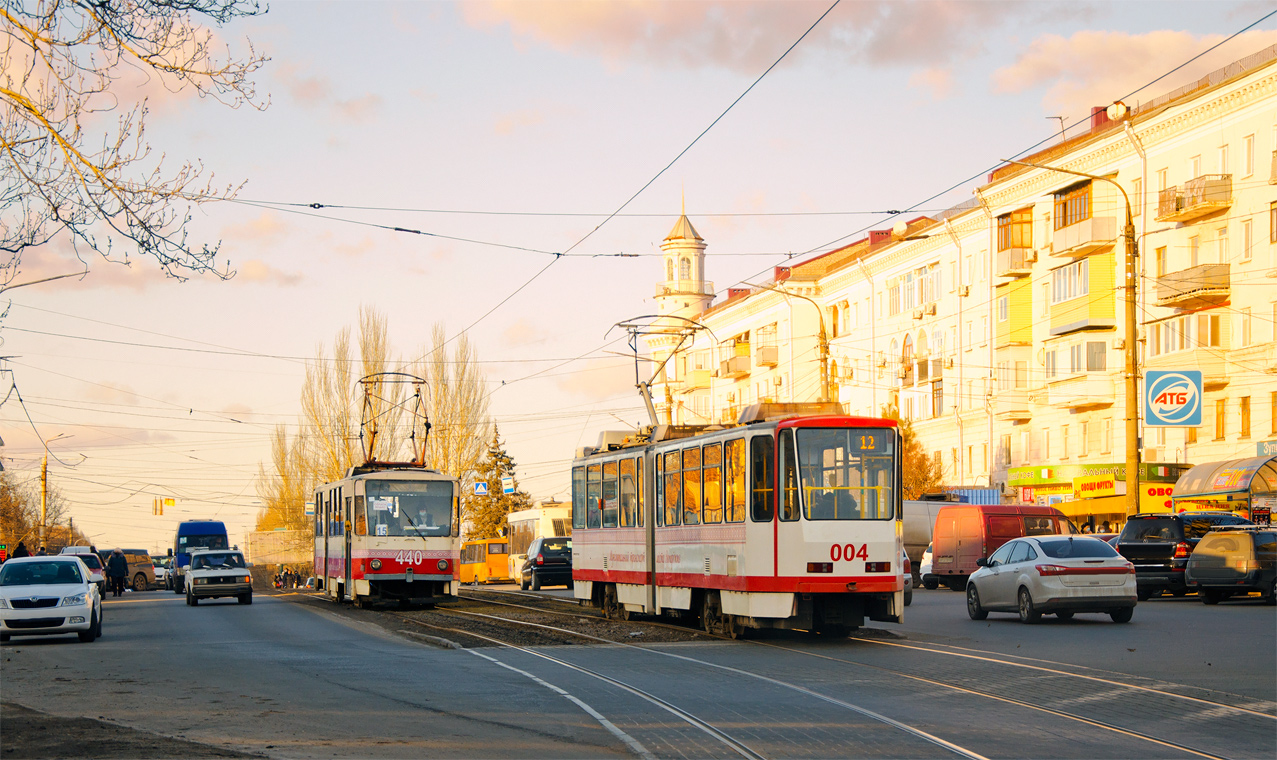 Запорожье, Tatra T6B5SU № 440; Запорожье, Tatra KT4DtM № 004