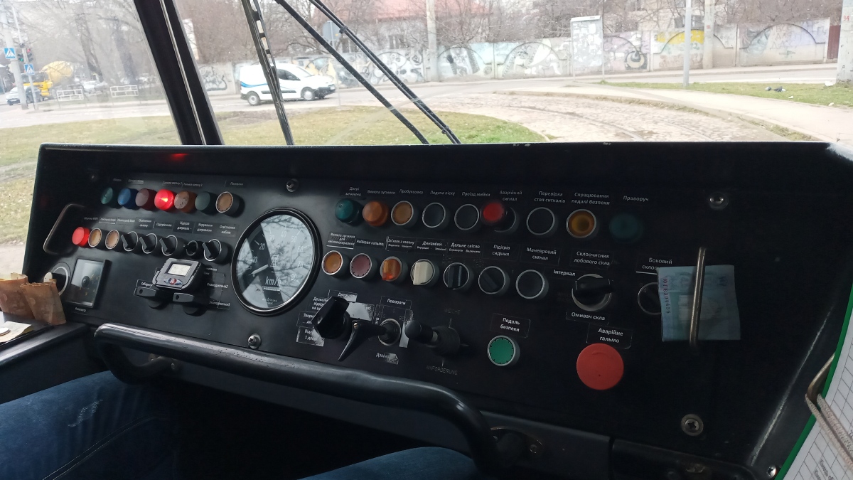 Львов, Tatra KT4DM № 1206