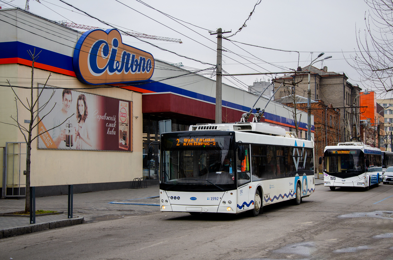 Днепр, Дніпро Т203 № 1592